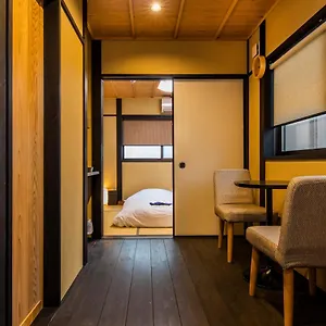 Holiday home Tofukuji Sakura & Tsuki, Kyoto