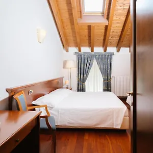 *** Hotel Centro Paolo Vi Italia