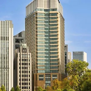 https://the-peninsula.alltokyohotels.com