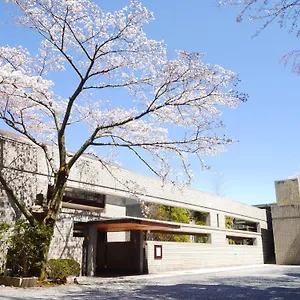 hoshino-resorts-kai.kanagawa-hotels.com/